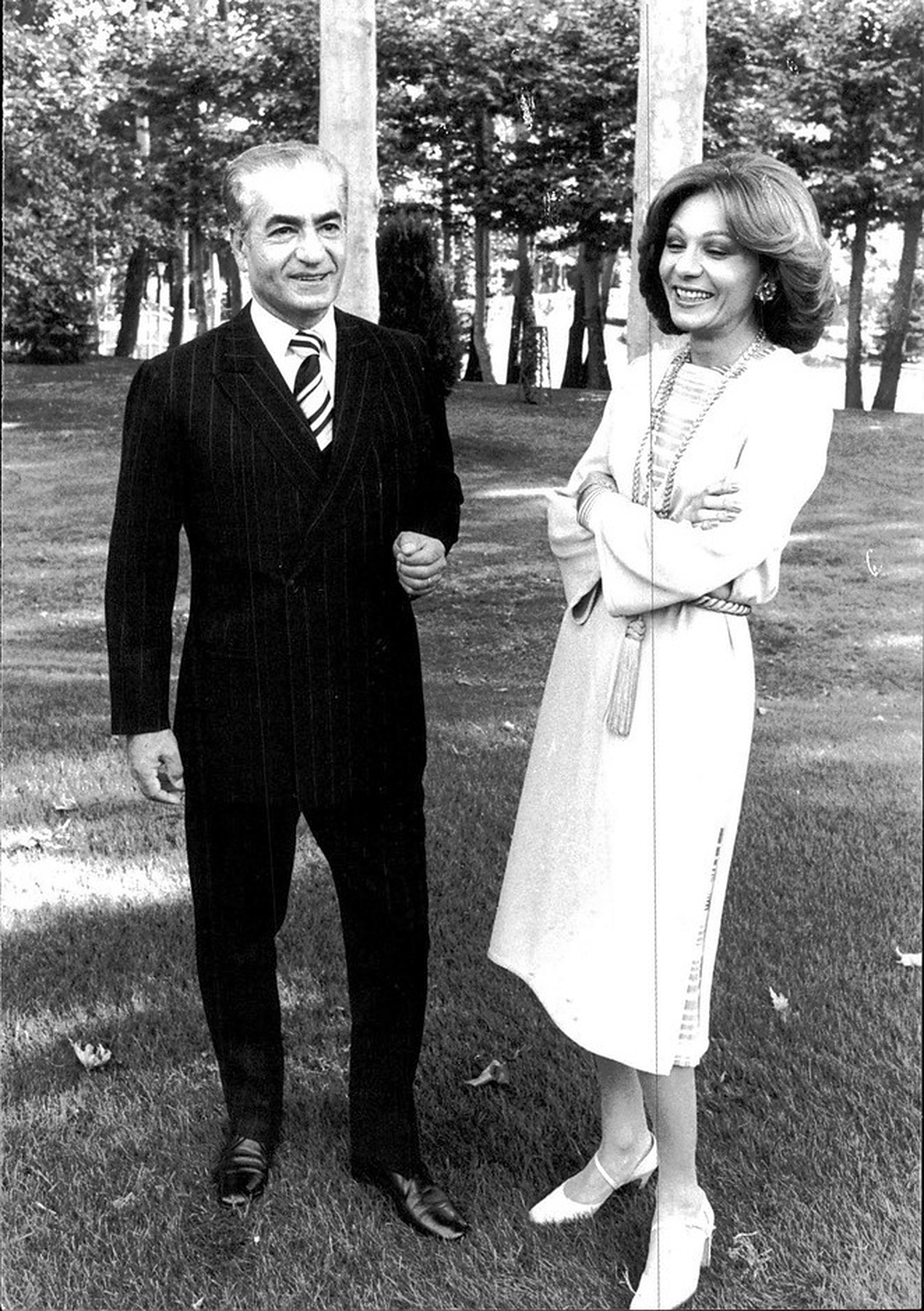 From The Quieter Times Sha Mohammad Reza Pahlavi Along With Empress Farah In The Garden Of.