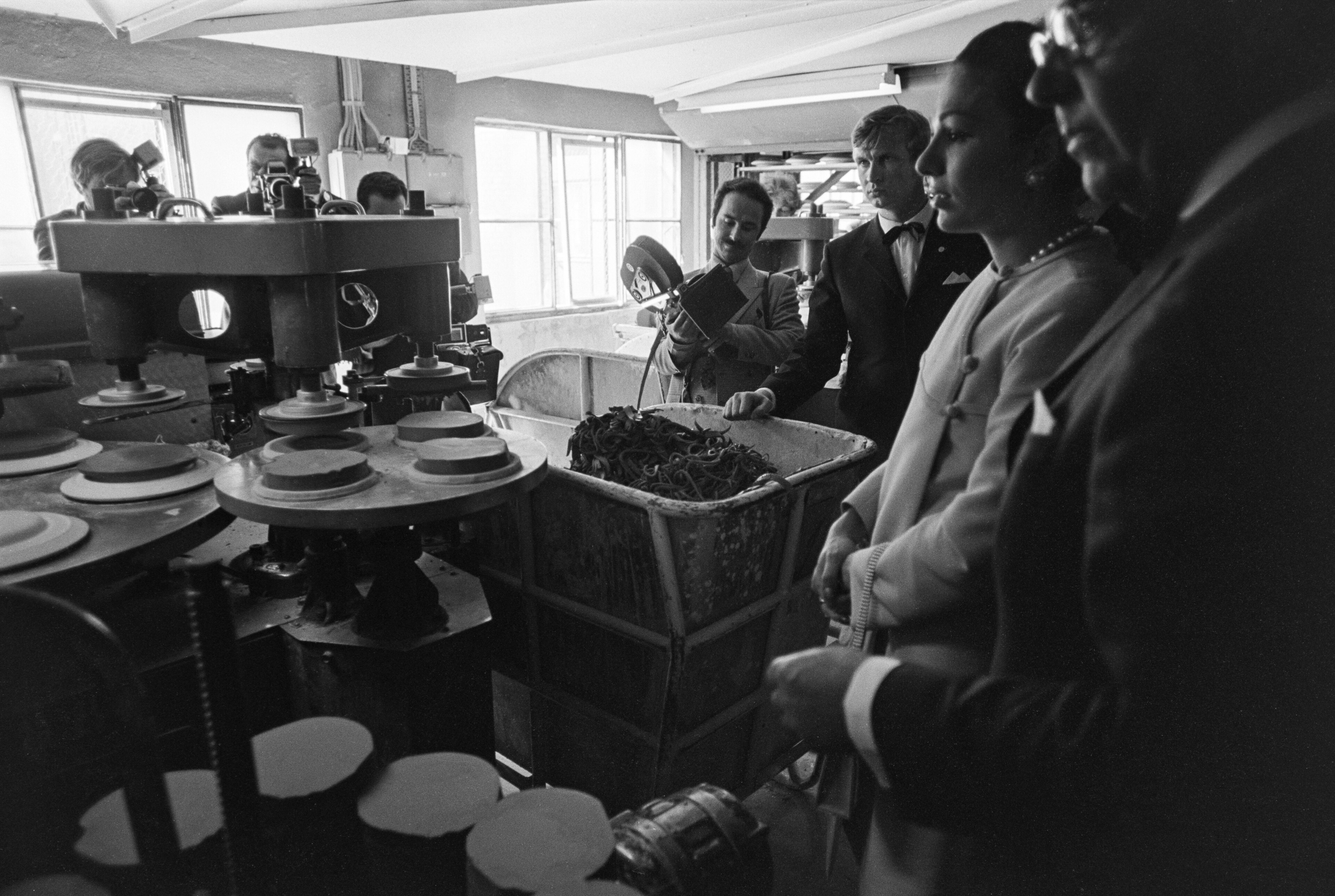 Shah Mohammad Reza Pahlavi And Farah Diba In Finland 1970 12.