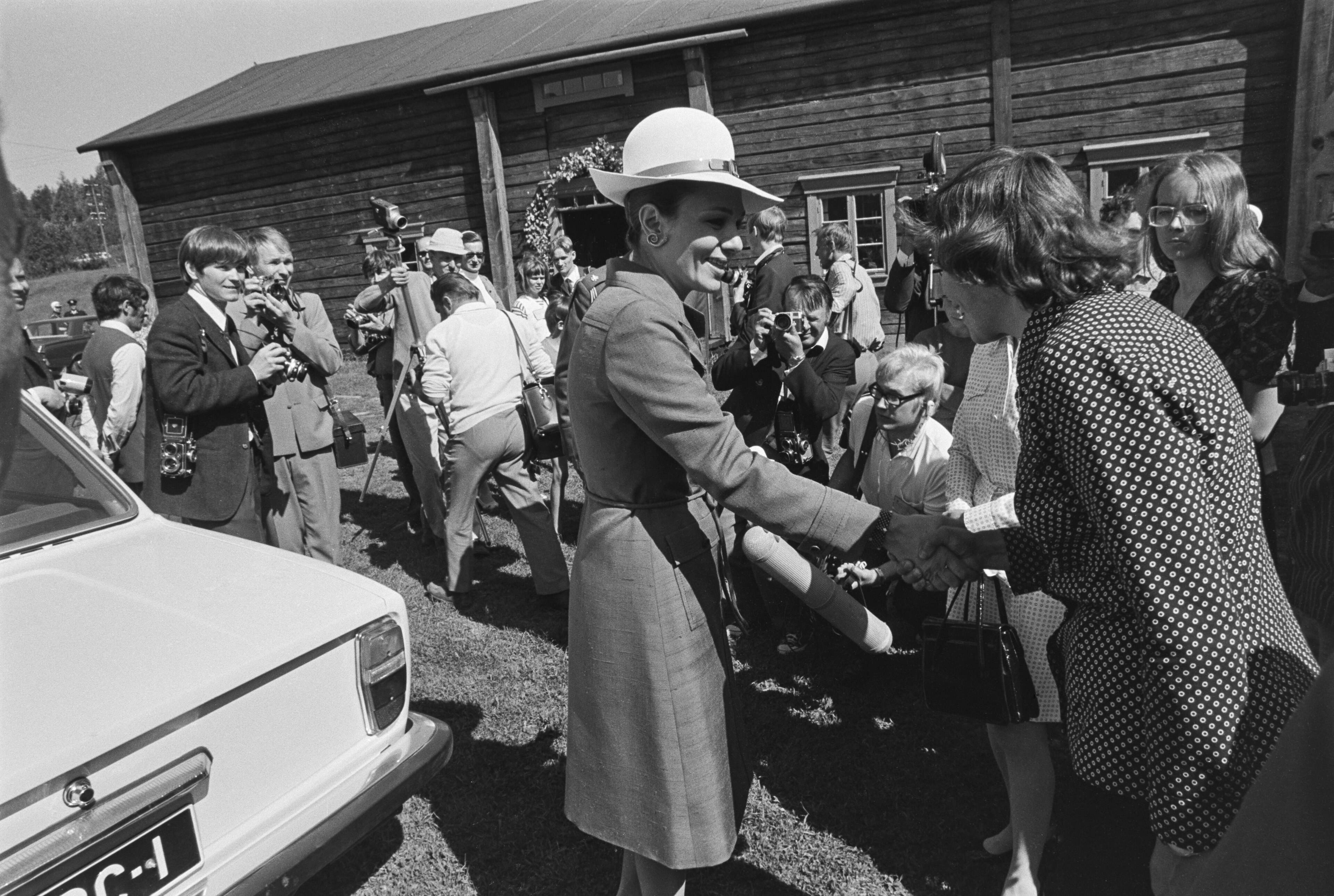 Shah Mohammad Reza Pahlavi And Farah Diba In Finland 1970 32.