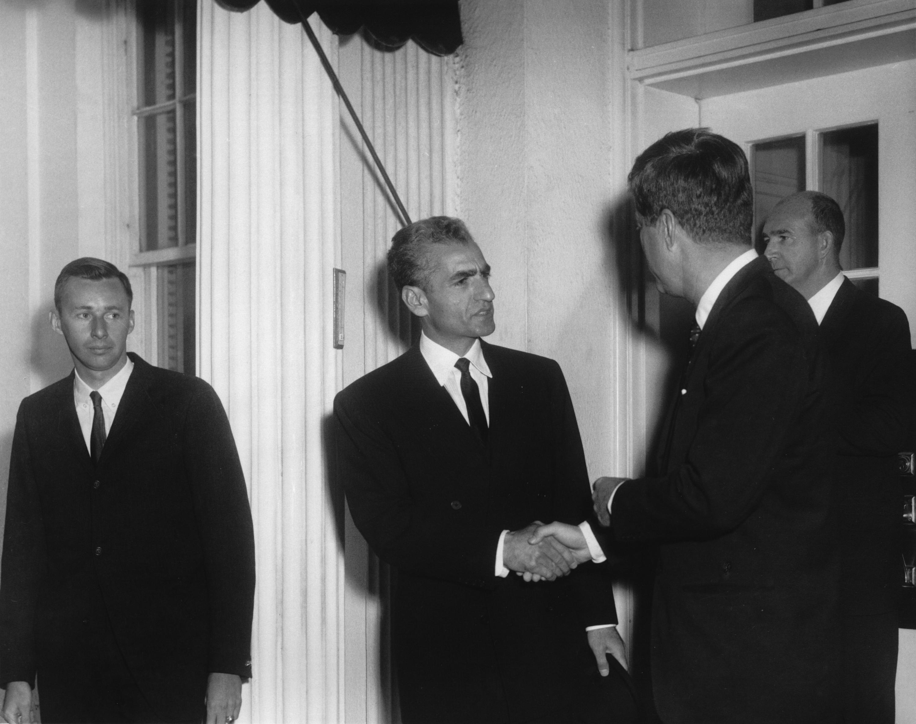 President John F Kennedy Bids Farewell To The Shah Of Iran Mohammad Reza Pahlavi 01.