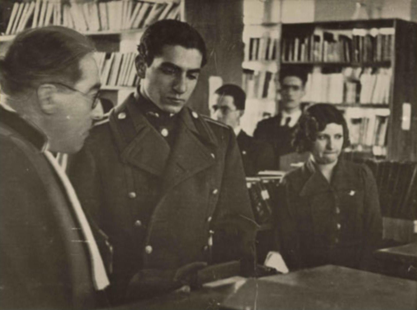 Pahlavi Etesami Visit.