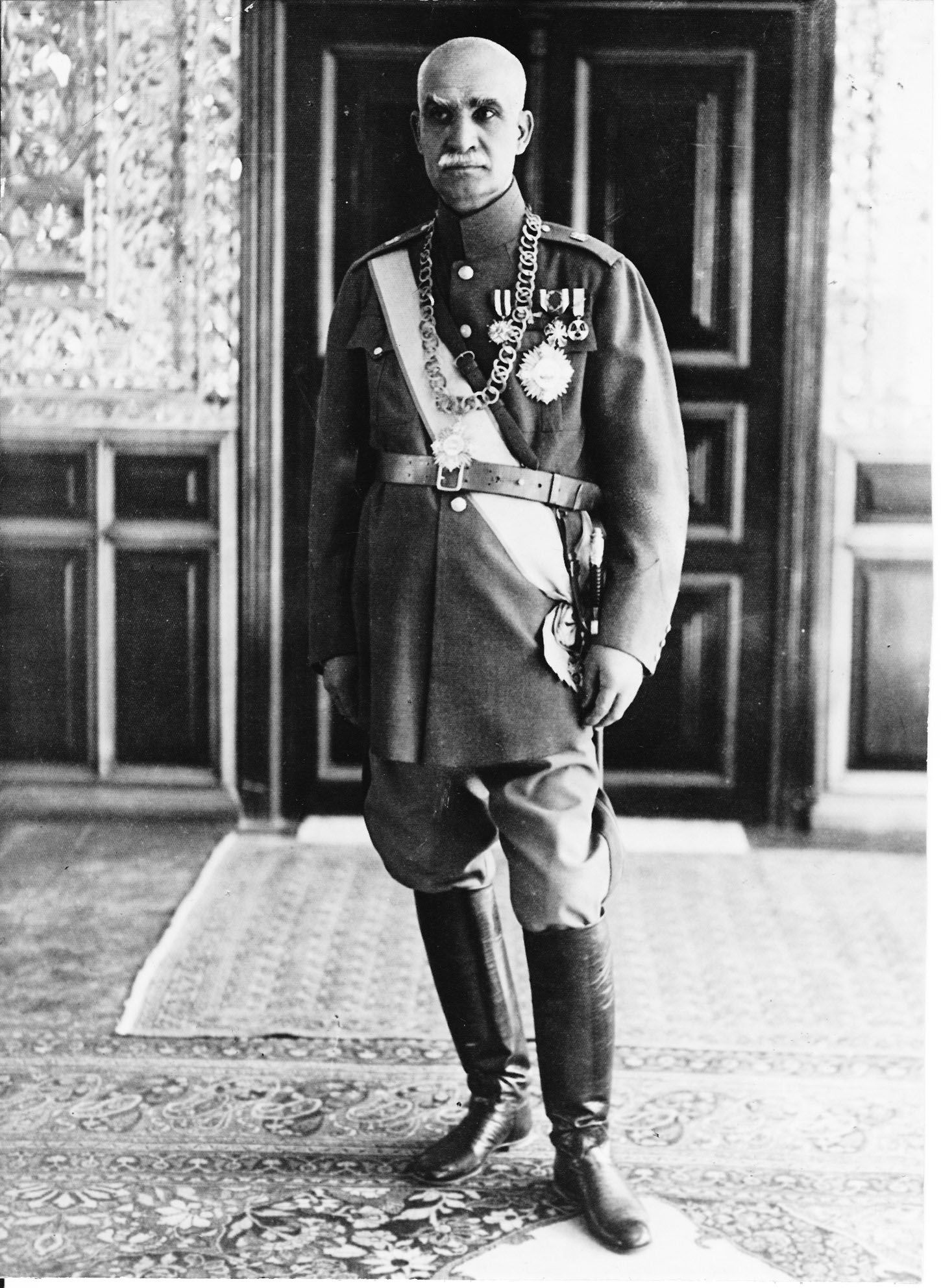 Rezashahbozorg1.