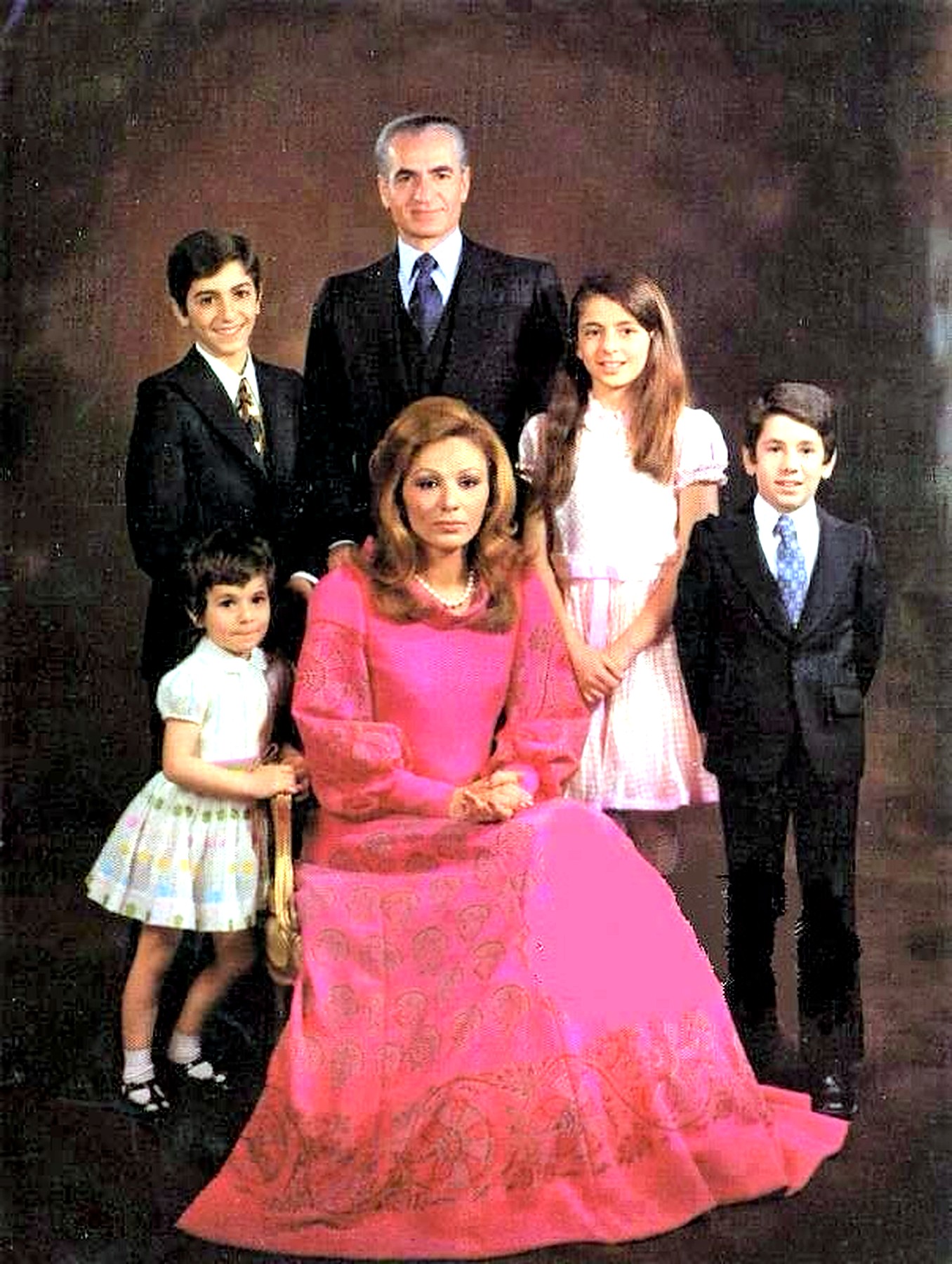 Shahanshahroyalfamily3.